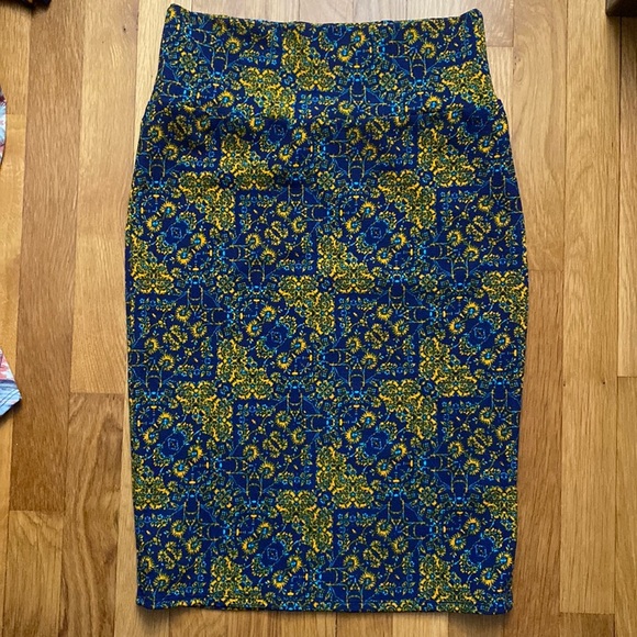LuLaRoe Cassie Pencil Skirt Blue and Gold Small - Picture 1 of 3